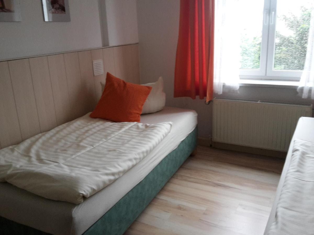 Ferienwohnung Dresden West エクステリア 写真